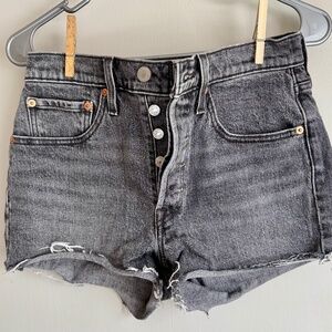 Levi’s shorts